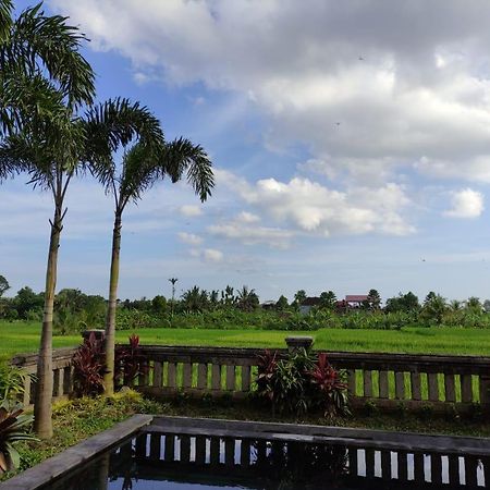 Anggarakasih Ubud Villa Luaran gambar