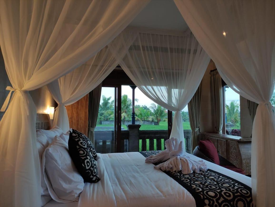 Anggarakasih Ubud Villa Luaran gambar