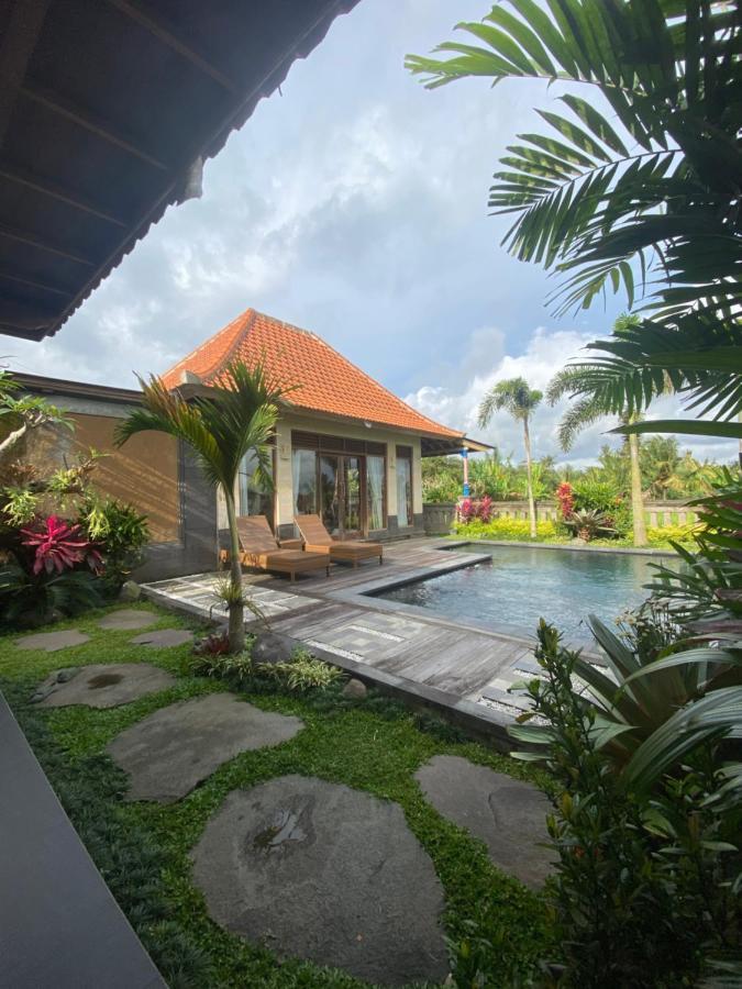 Anggarakasih Ubud Villa Luaran gambar