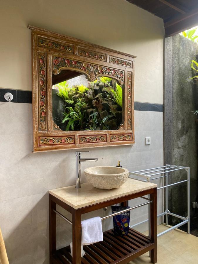 Anggarakasih Ubud Villa Luaran gambar